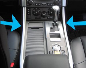Range Rover Sport Centre Console Surrounds - Black Carbon Fibre ( 2 pcs ) Preview
